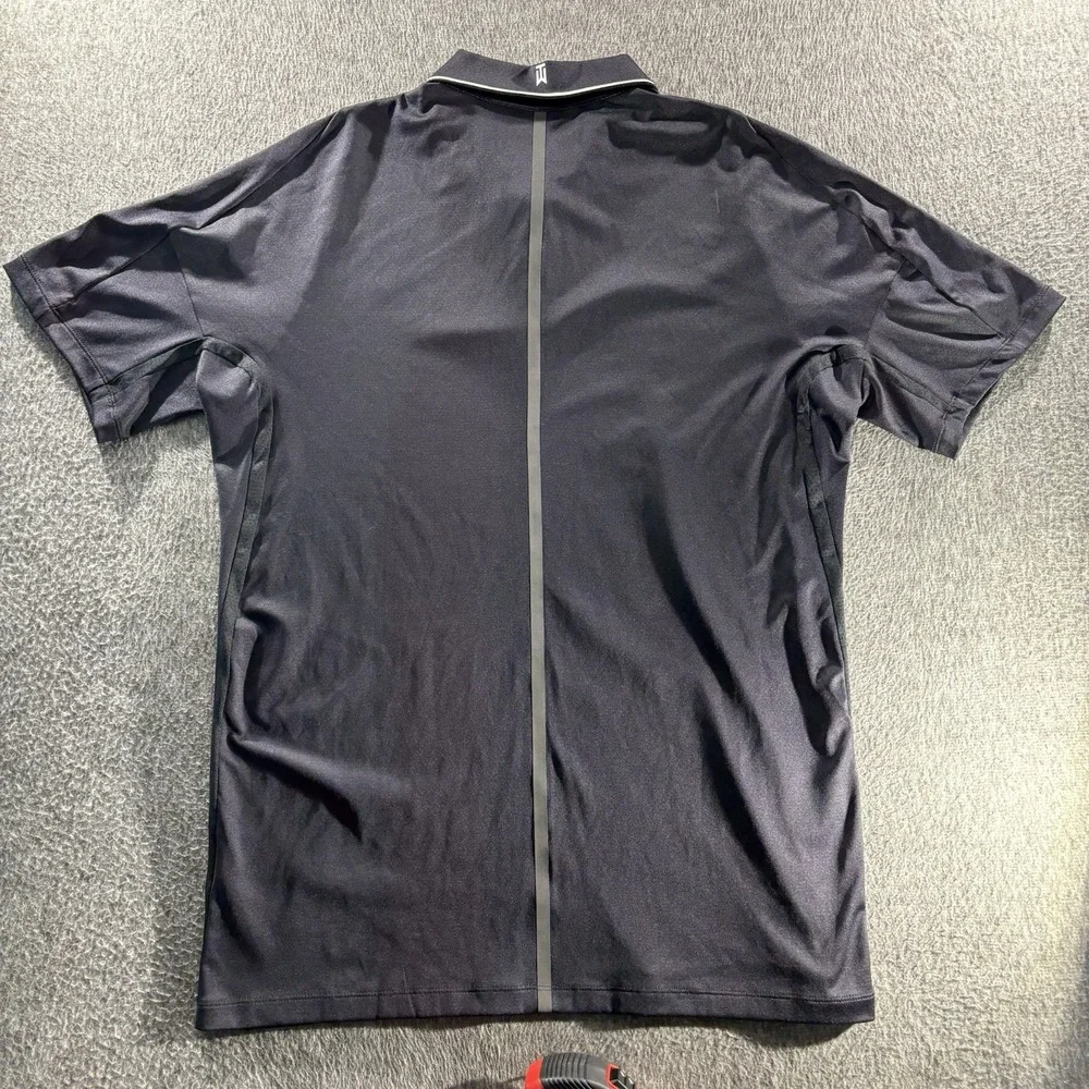Nike Tiger Woods TW Velocity Max UV Piqué Golf Polo Medium 726201